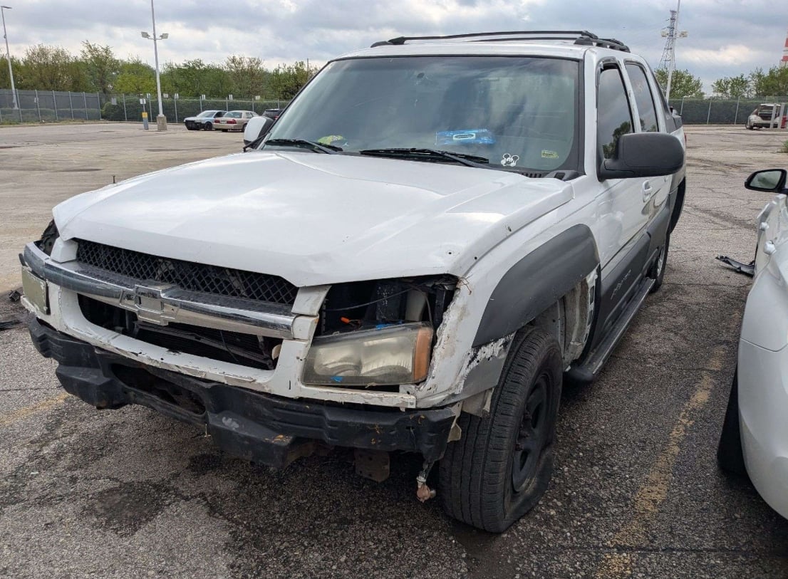 2003 CHEVROLET AVALNCHE