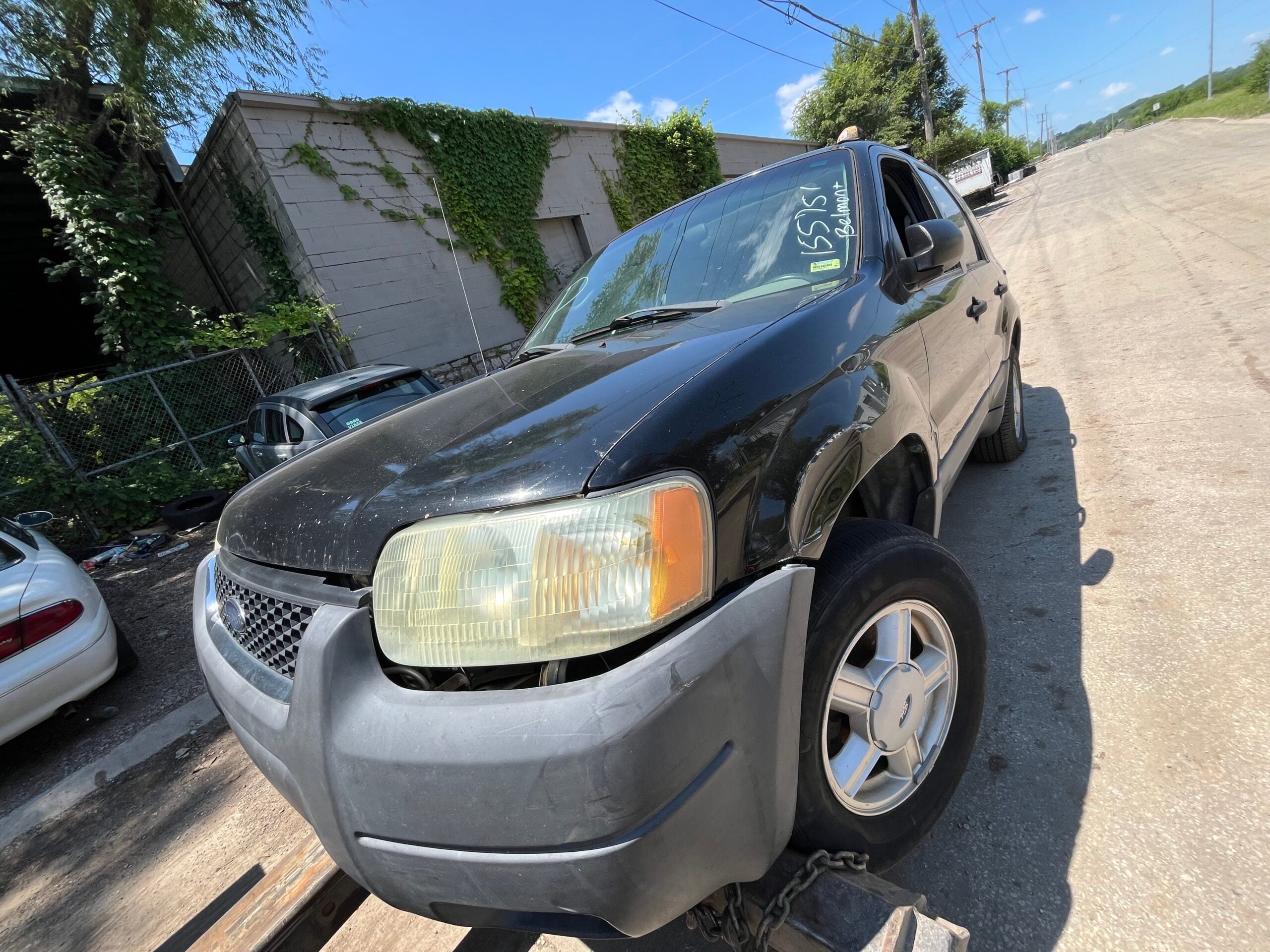 2004 FORD ESCAPE