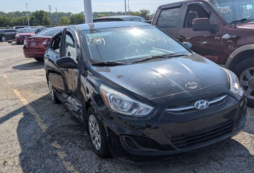 2016 HYUNDAI ACCENT