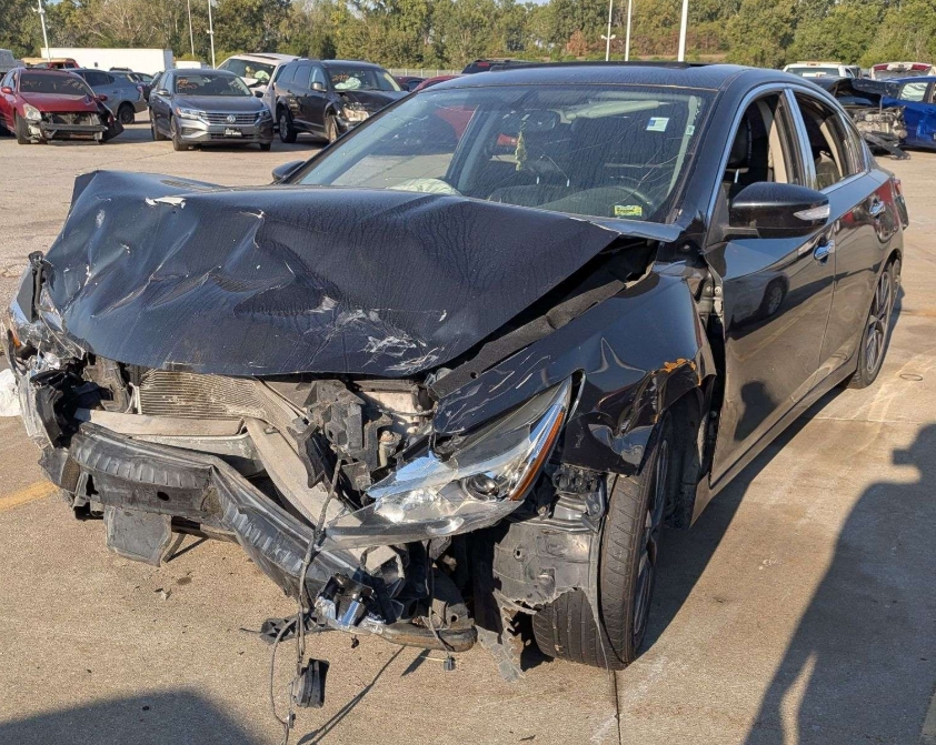 2017 NISSAN ALTIMA