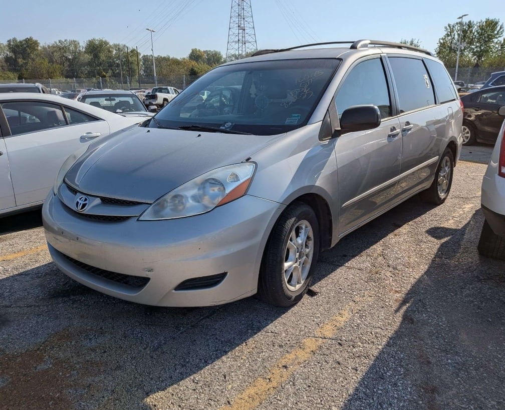 2008 TOYOTA SIEENA