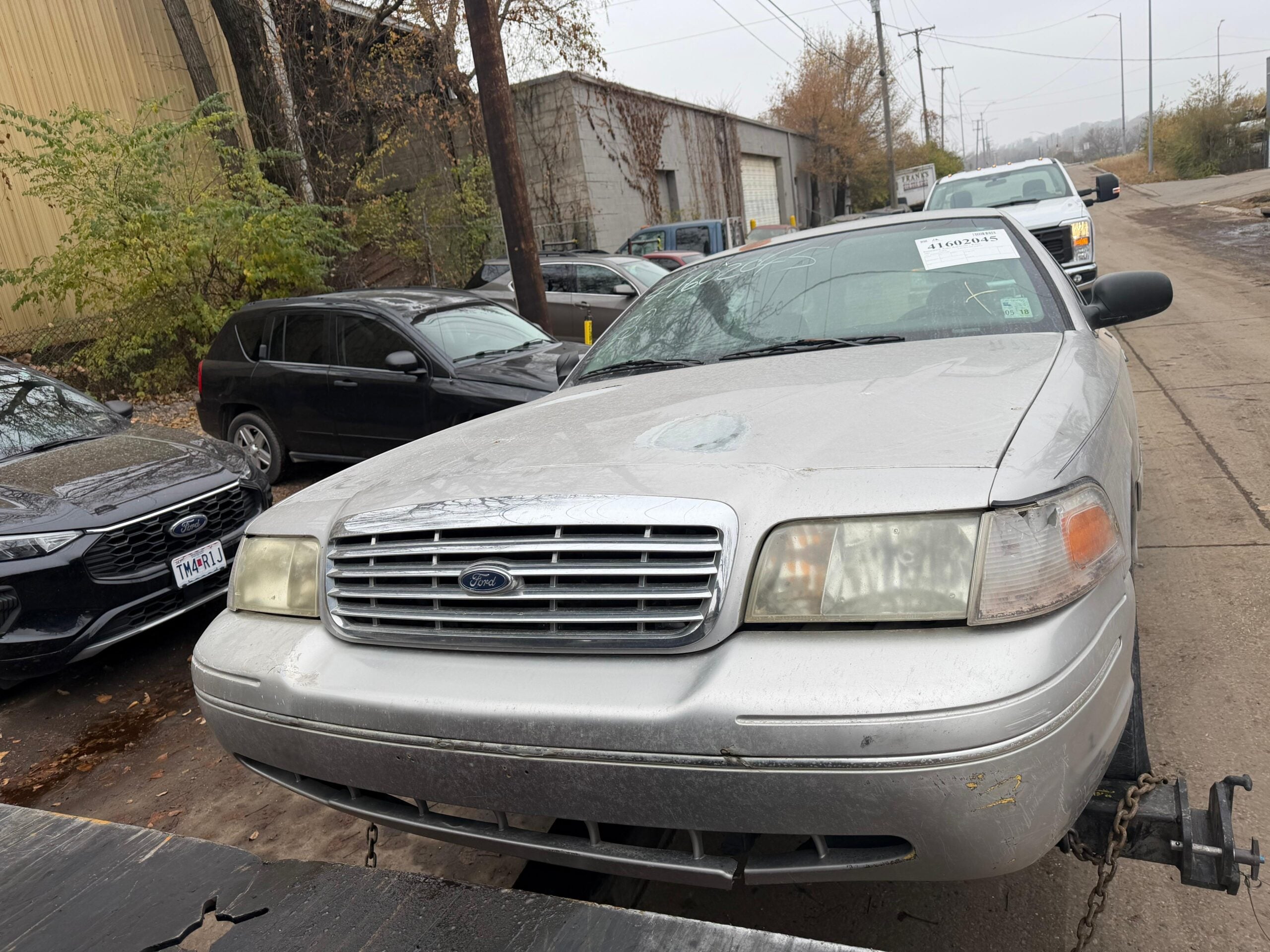 2005 crown victoria