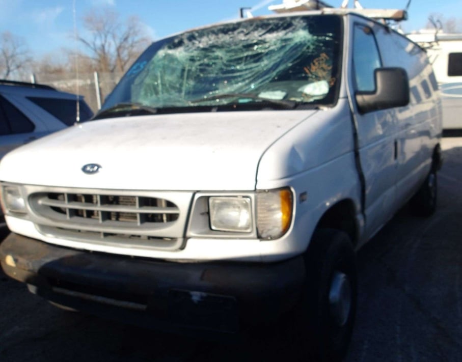 2001 ford e-250