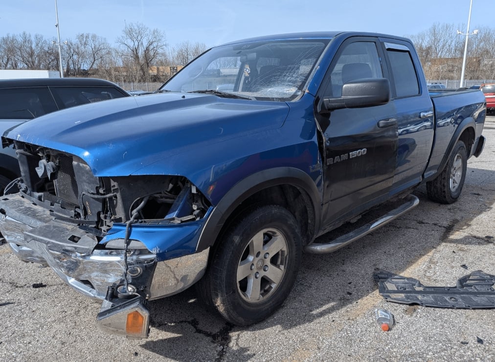 2010 DODGE RAM