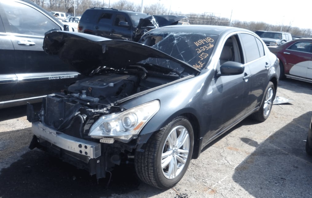 2012 INFINITI G37